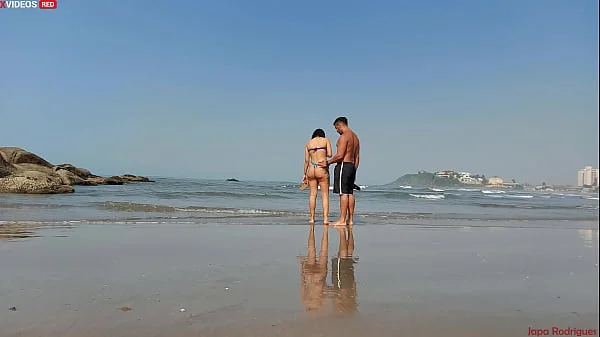 FUI NA PRAIA COM MEU AMIGO  E ACABEI TRANSANDO COM ELE ( video completo xvideos RED) Lipe Louco